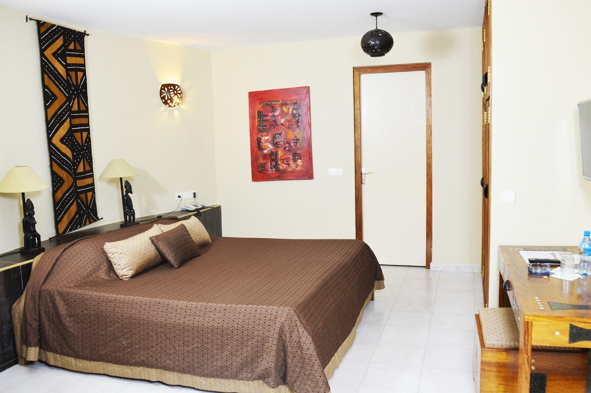 Hotel Royam ซาลี ปอร์ตูดัล ภายนอก รูปภาพ
