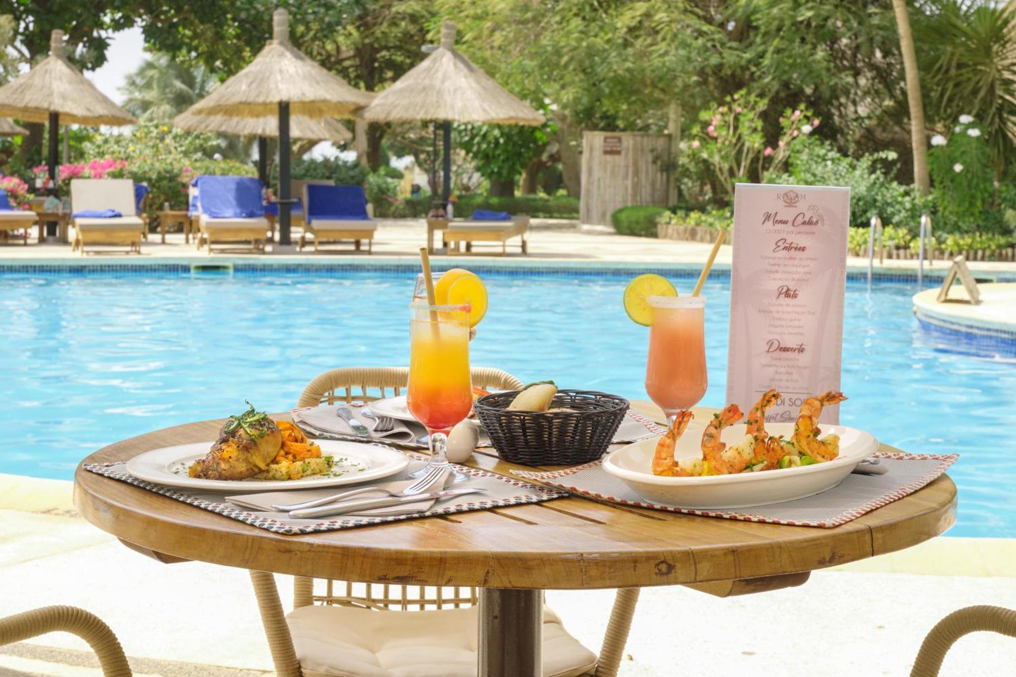Hotel Royam ซาลี ปอร์ตูดัล ภายนอก รูปภาพ